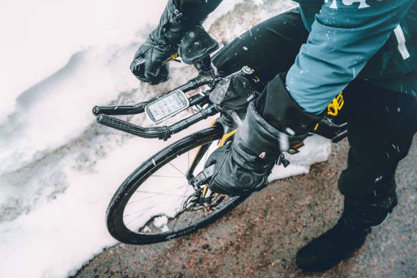  Warm bike gloves in winter