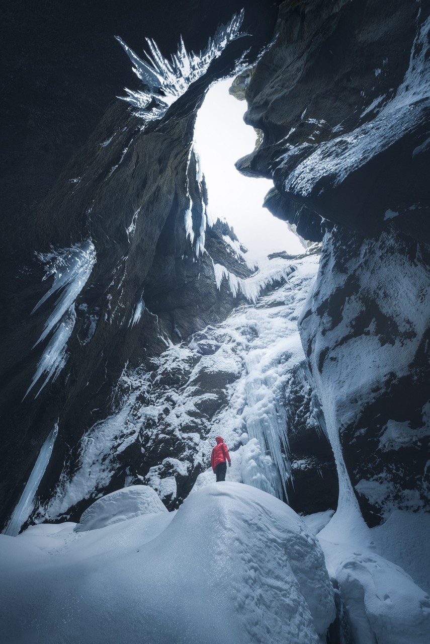 Wunderschönes Foto eines gefrorenen Wasserfalls von Andy Mumford